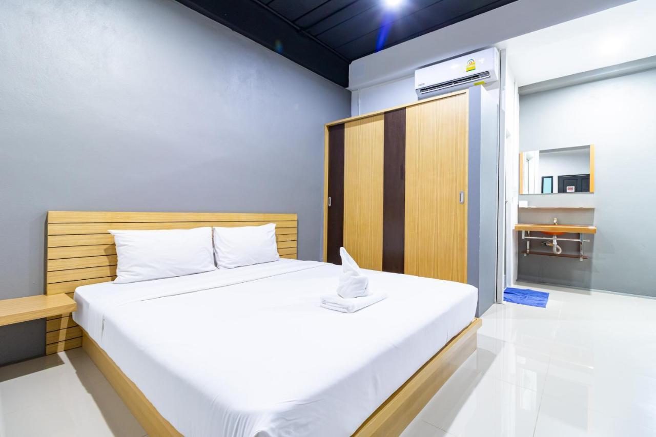 Cs Klongtoey Grand Resort Ban Yep Chaeng Extérieur photo